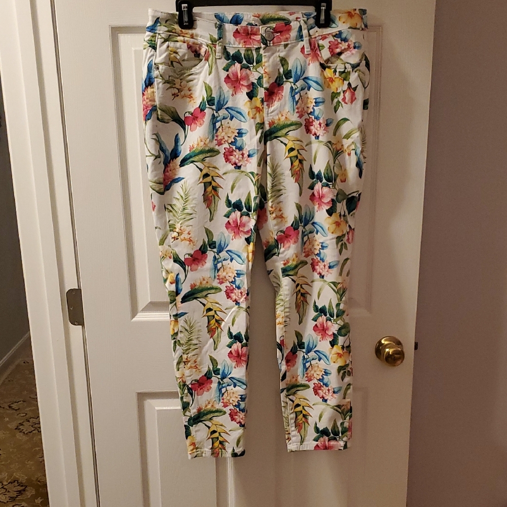 Tommy Bahama Tropical Floral Cropped Pants - Multicolor